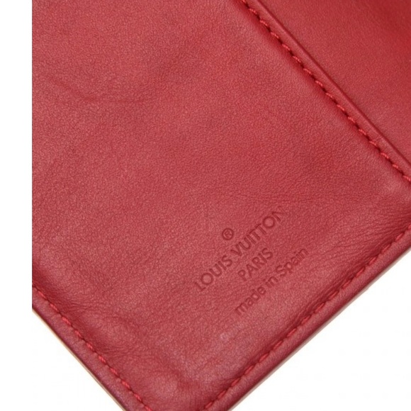 LOUIS VUITTON Small Ring Agenda Pomme D’Amour - Picture 6 of 15